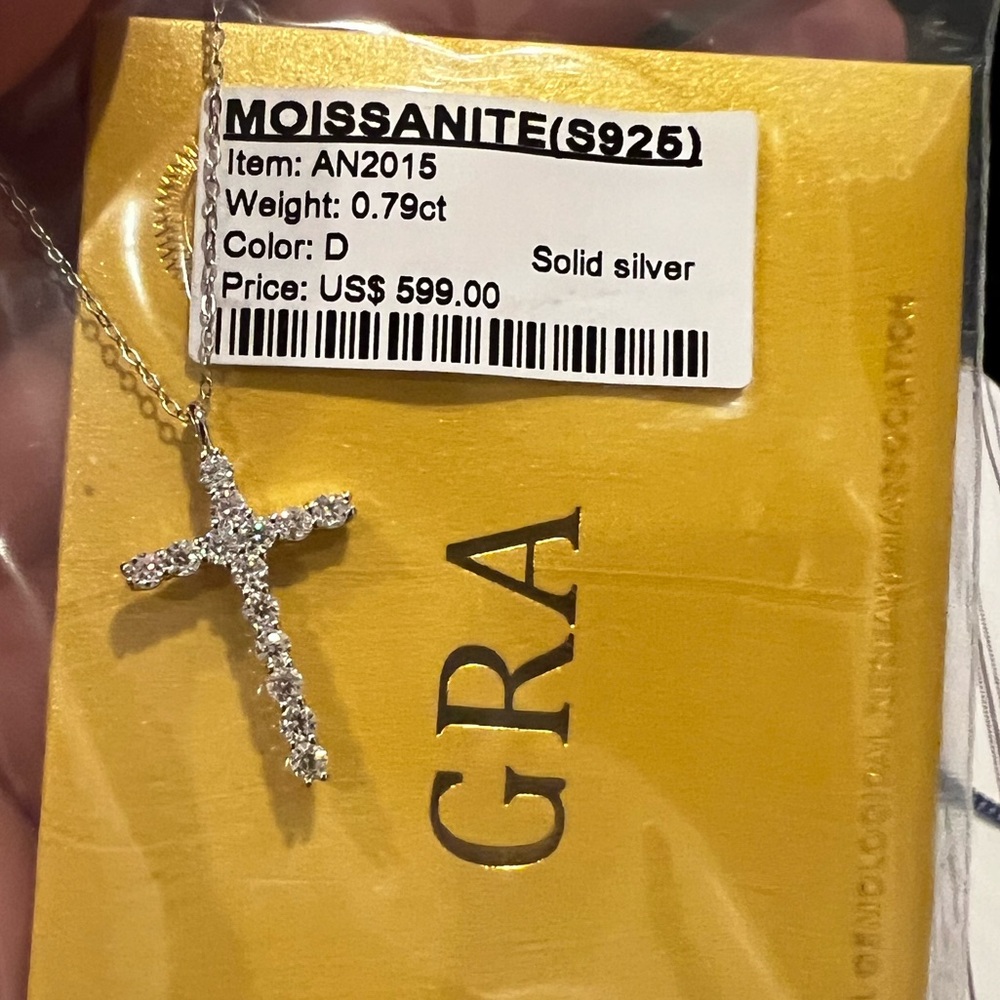 NWT .79 CT Moissanite Cross Pendant Necklace .925 Sterling Silver Retails $599 - Picture 3 of 3